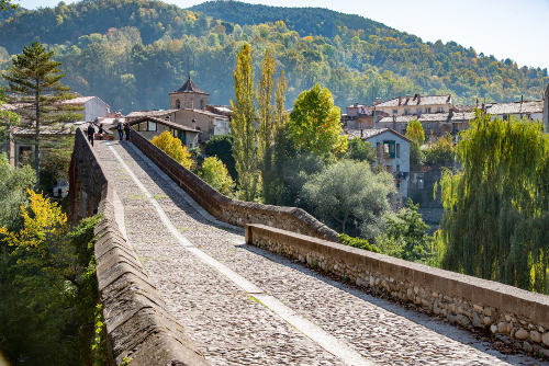 besalu